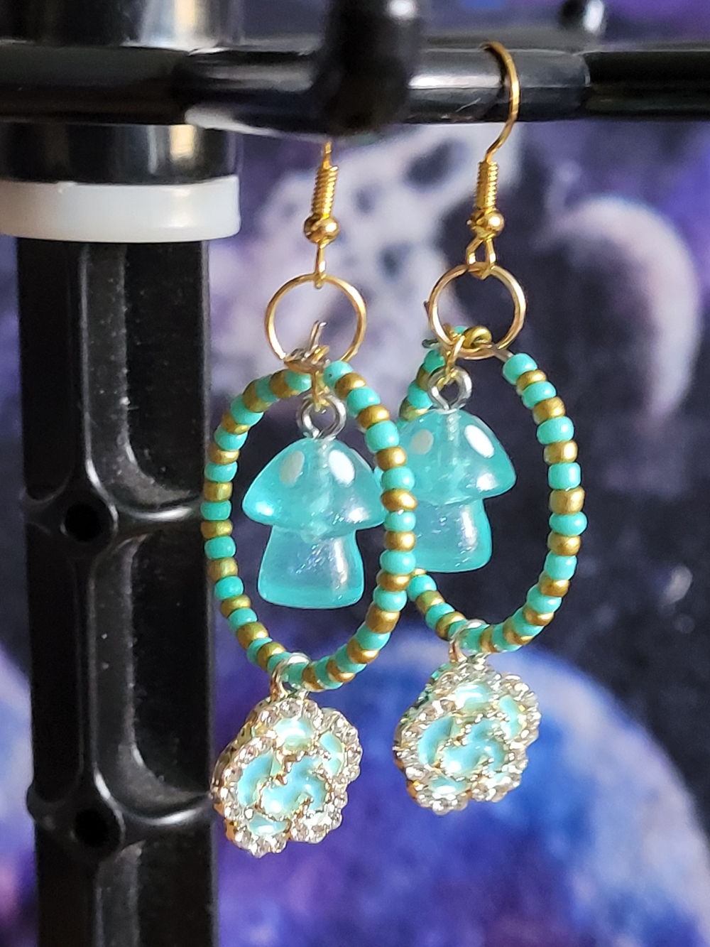 🍁NEW🍁Hand Crafted Turquoise & Gold Mushroom Hoop Earrings